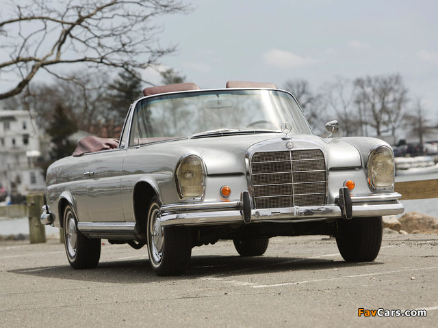 Pictures of Mercedes-Benz 220 SE Cabriolet US-spec (W111) 1961–65 (640 x 480)