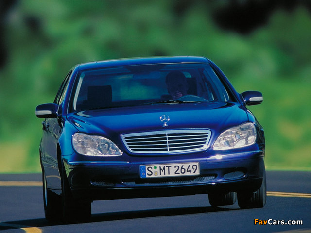 Pictures of Mercedes-Benz S 320 (W220) 1998–2002 (640 x 480)
