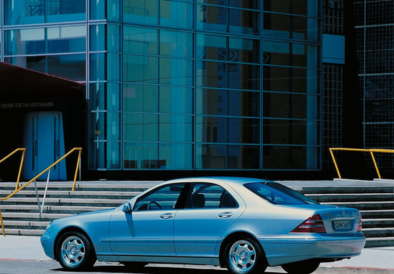 Pictures of Mercedes-Benz S 320 (W220) 1998–2002