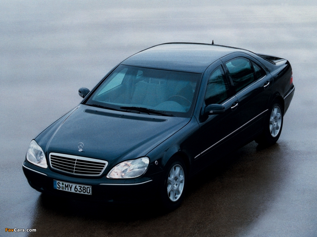 Pictures of Mercedes-Benz S-Klasse Guard (W220) 1999–2002 (1024 x 768)