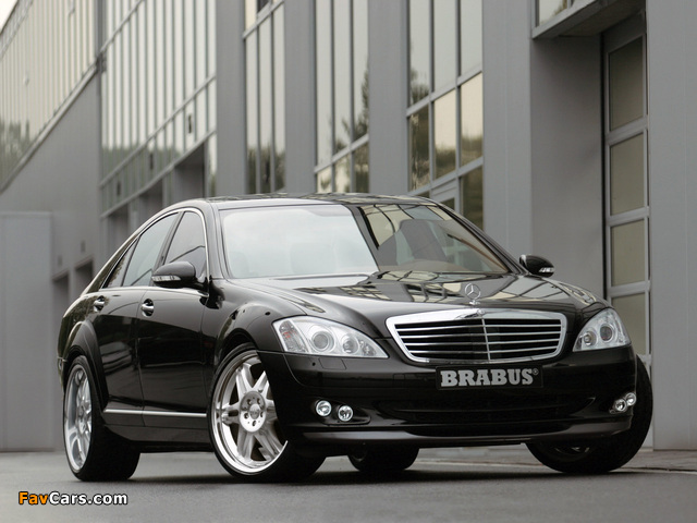 Pictures of Brabus Mercedes-Benz S-Klasse (W221) 2005–09 (640 x 480)