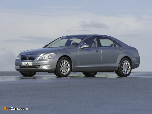 Pictures of Mercedes-Benz S 500 (W221) 2005–09 (640 x 480)