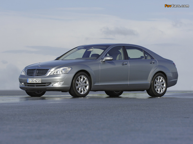 Pictures of Mercedes-Benz S 500 (W221) 2005–09 (800 x 600)