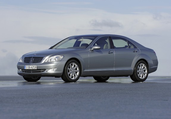 Pictures of Mercedes-Benz S 350 (W221) 2005–09