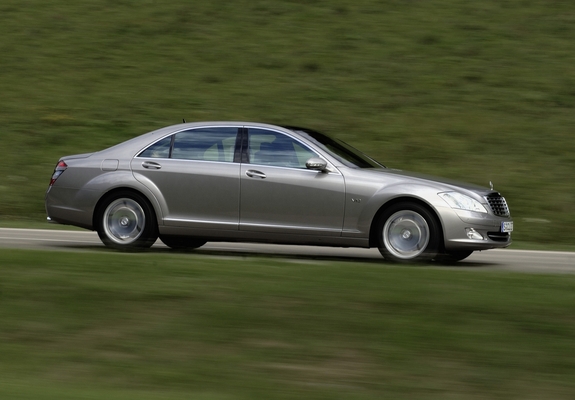 Pictures of Mercedes-Benz S 600 (W221) 2005–09