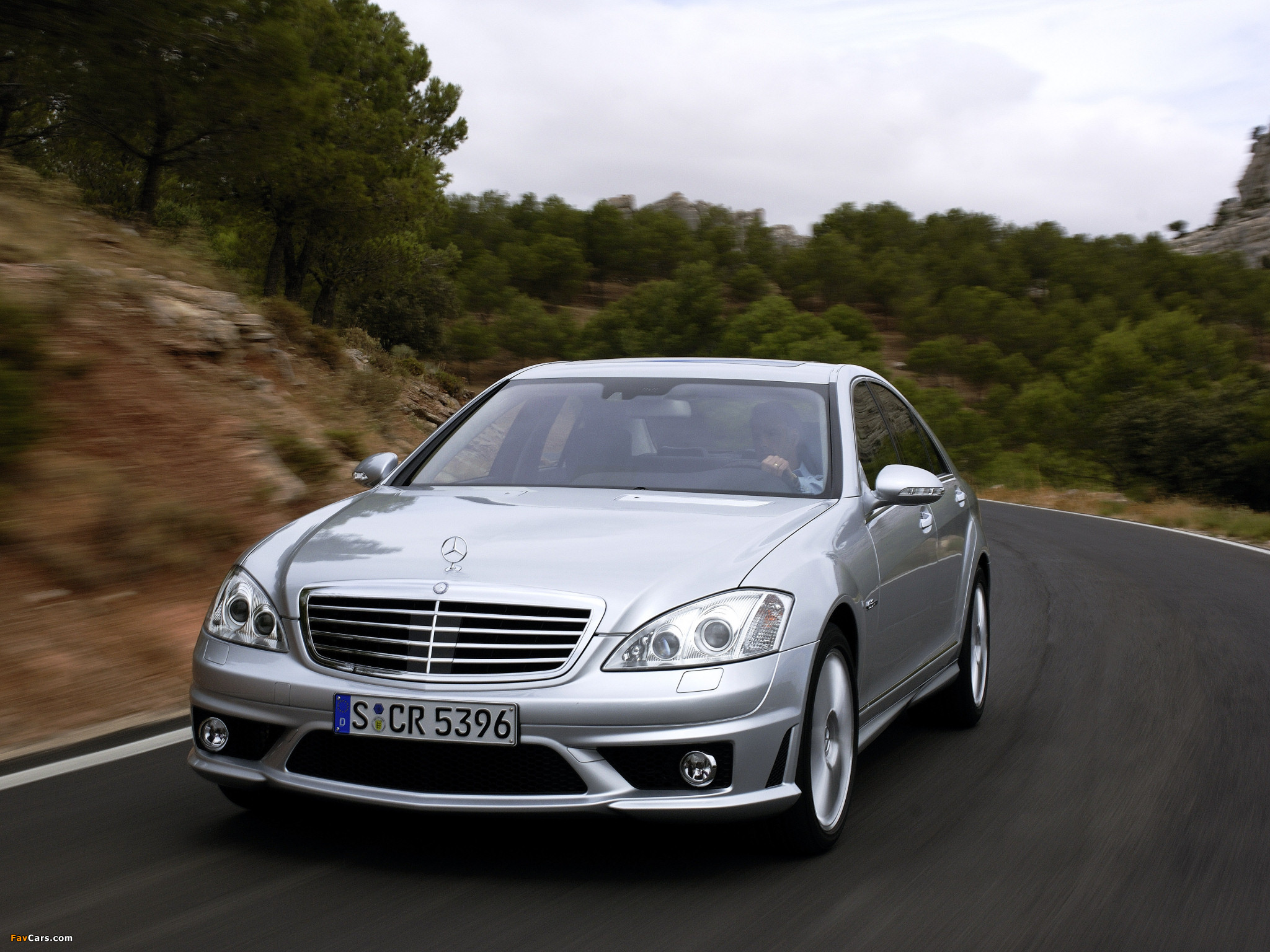 Pictures of Mercedes-Benz S 63 AMG (W221) 2006–09 (2048 x 1536)