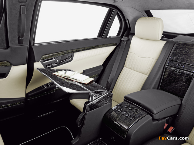 Pictures of Mercedes-Benz S 600 Guard Pullman (W221) 2008–09 (640 x 480)