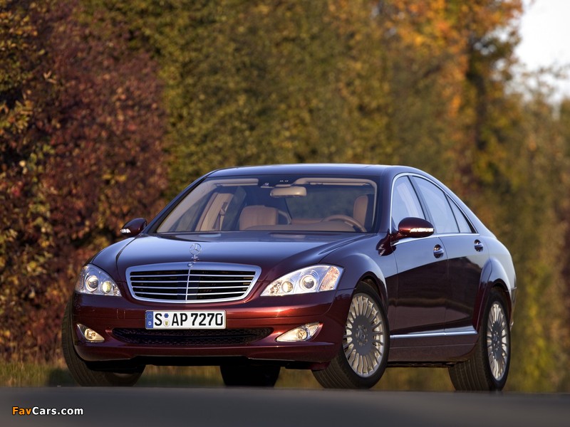 Pictures of Mercedes-Benz S 320 CDI BlueEfficiency (W221) 2008–09 (800 x 600)