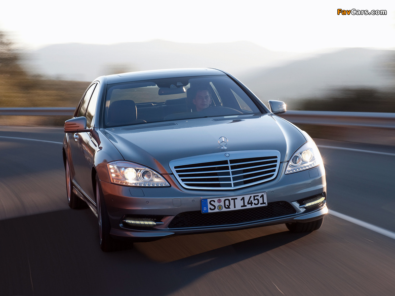 Pictures of Mercedes-Benz S 500 4MATIC AMG Sports Package (W221) 2009–13 (800 x 600)