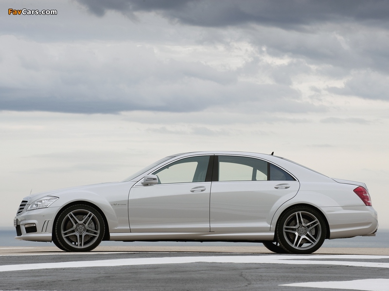 Pictures of Mercedes-Benz S 65 AMG (W221) 2009–10 (800 x 600)