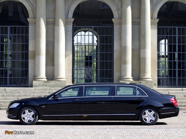 Pictures of Mercedes-Benz S 600 Guard Pullman (W221) 2010–13 (640 x 480)