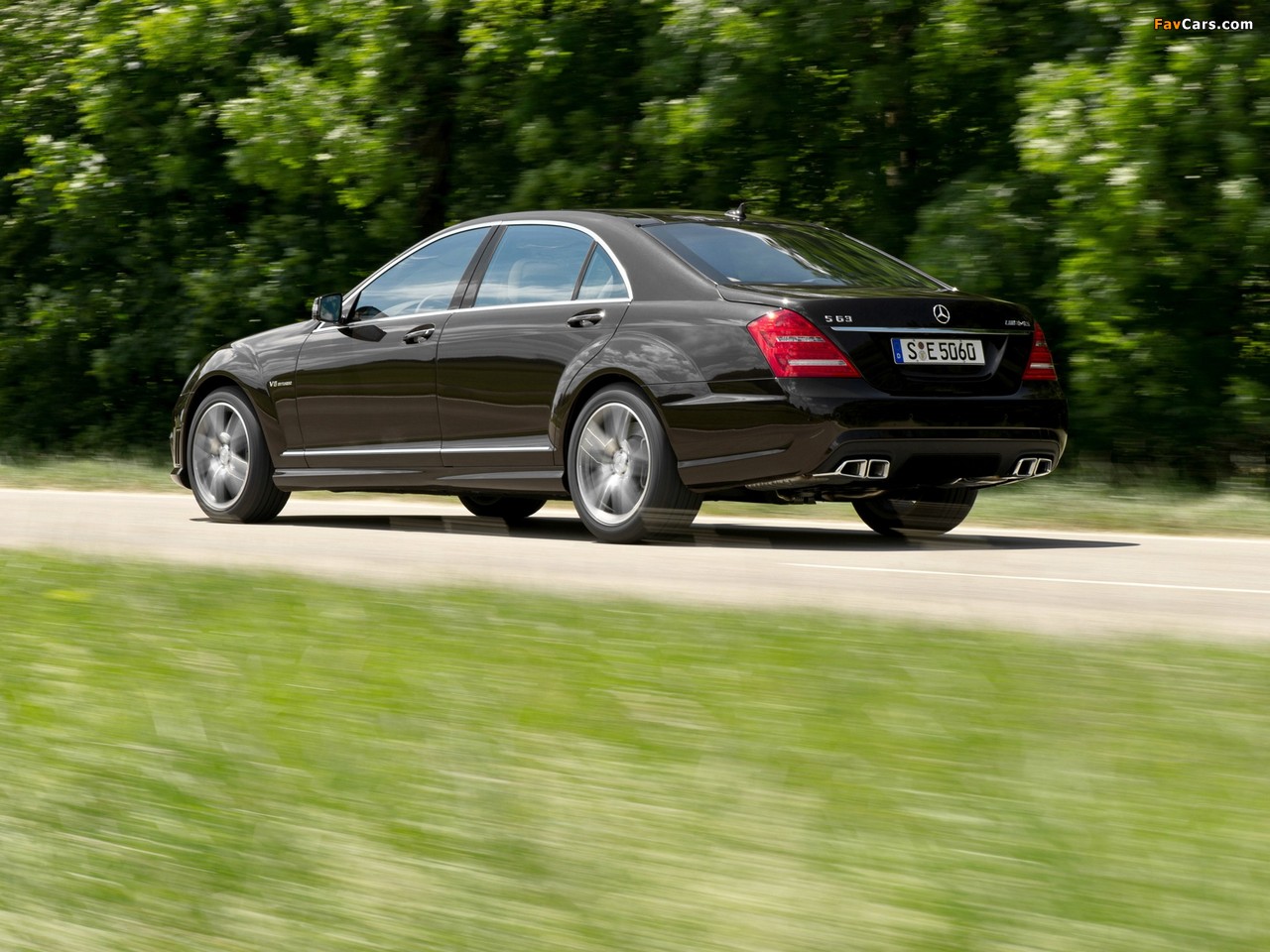 Pictures of Mercedes-Benz S 63 AMG (W221) 2010–13 (1280 x 960)