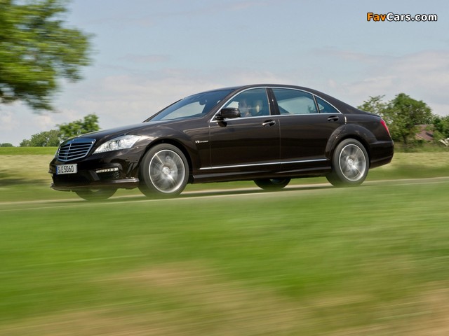 Pictures of Mercedes-Benz S 63 AMG (W221) 2010–13 (640 x 480)
