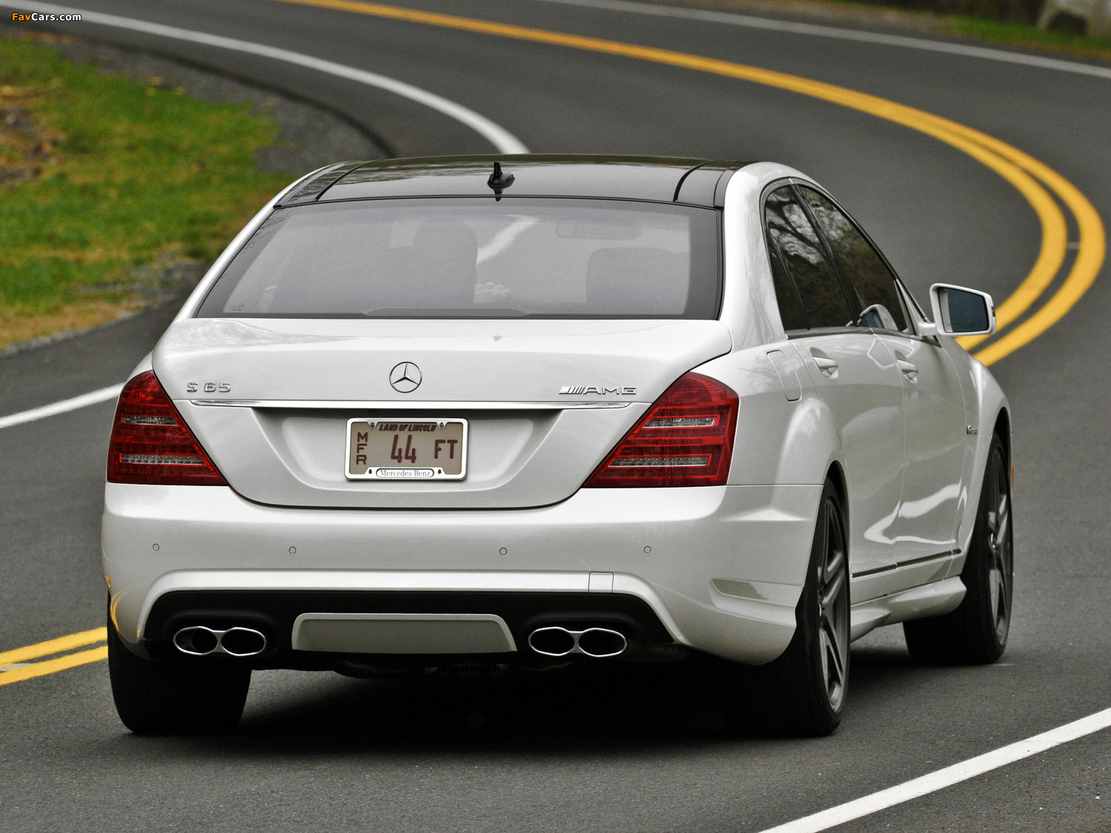 Pictures of Mercedes-Benz S 65 AMG US-spec (W221) 2010–13 (1600 x 1200)