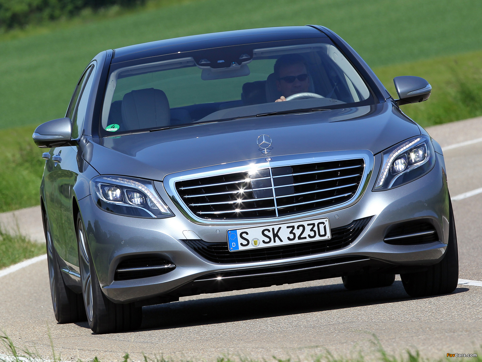 Pictures of Mercedes-Benz S 500 (W222) 2013 (1600 x 1200)