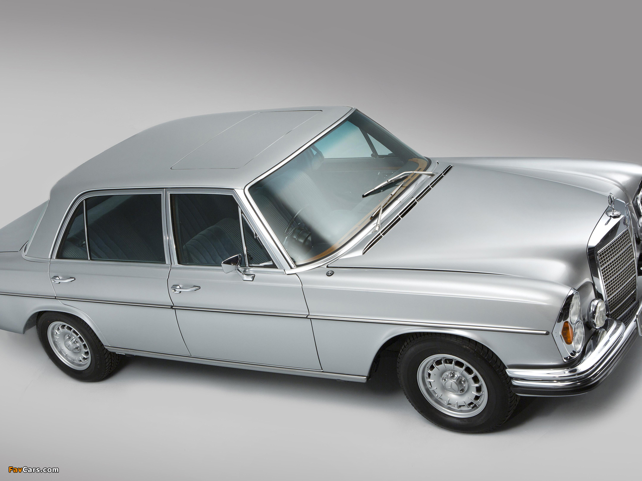 Mercedes-Benz 300 SEL 6.3 UK-spec (W109) 1967–72 wallpapers (1280 x 960)