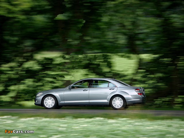 Mercedes-Benz S 500 (W221) 2005–09 wallpapers (640 x 480)