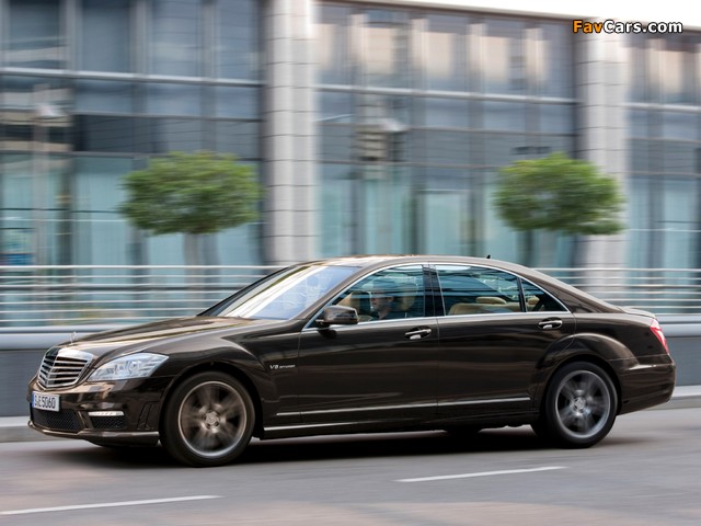 Mercedes-Benz S 63 AMG (W221) 2010–13 wallpapers (640 x 480)