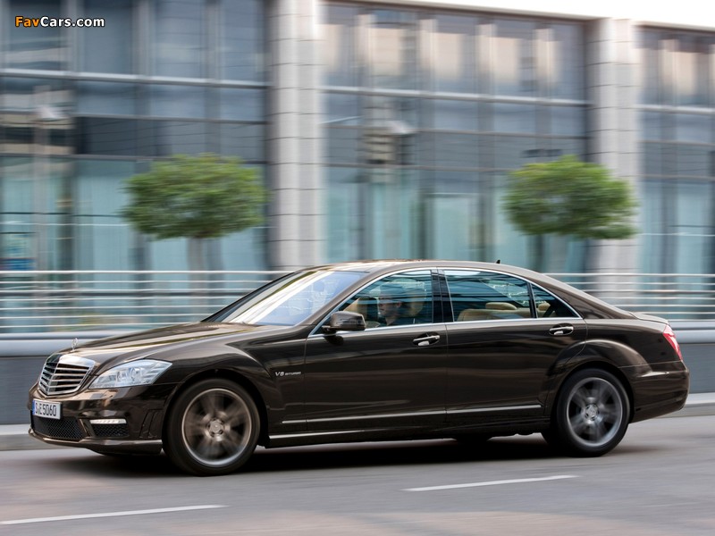 Mercedes-Benz S 63 AMG (W221) 2010–13 wallpapers (800 x 600)