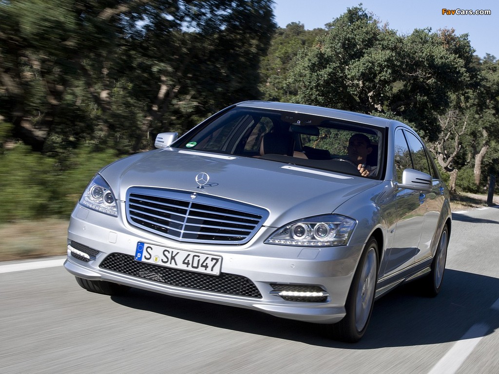 Mercedes-Benz S 350 BlueEfficiency AMG Sports Package (W221) 2010–13 wallpapers (1024 x 768)