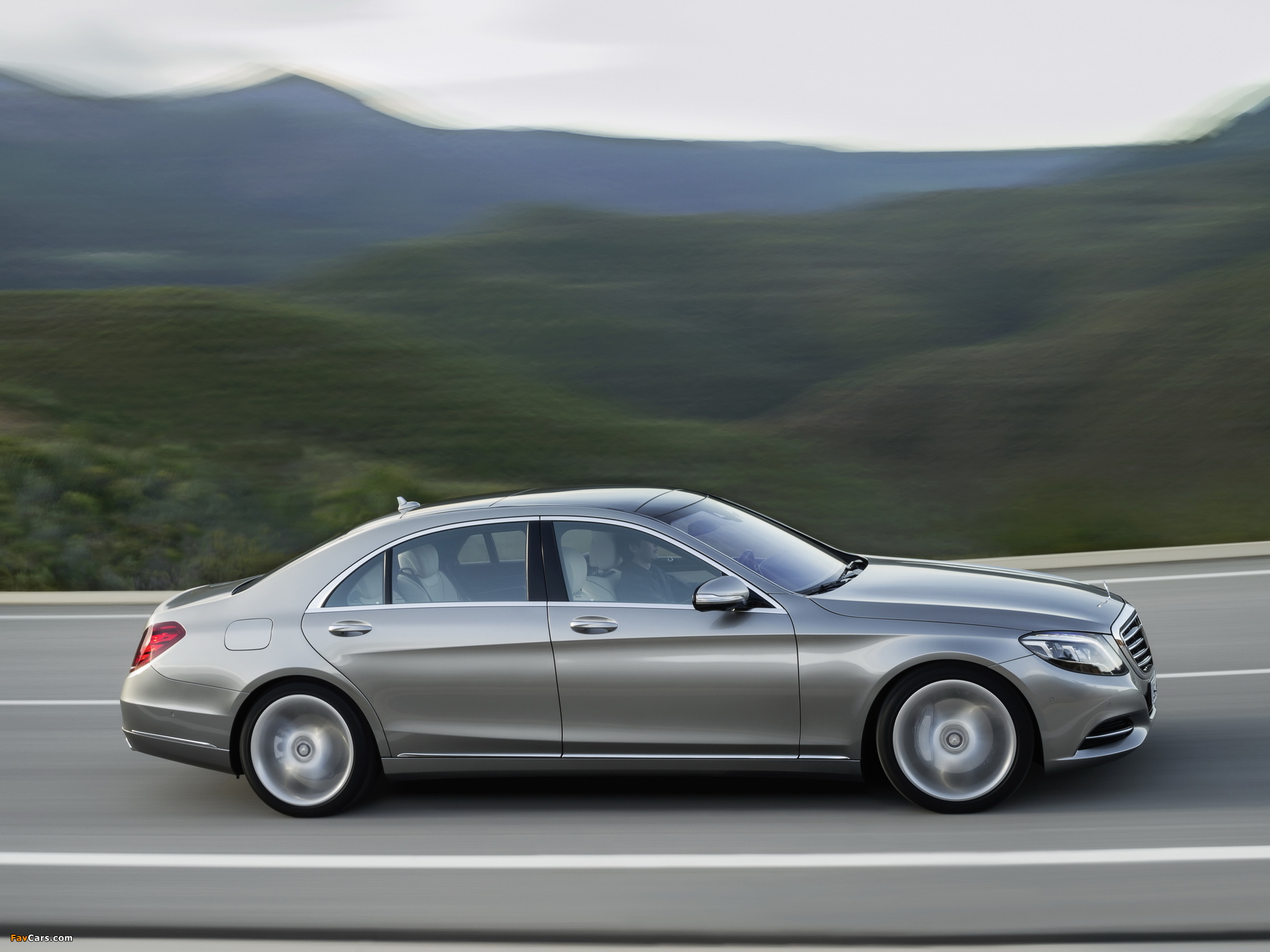 Mercedes-Benz S 400 Hybrid (W222) 2013 wallpapers (2048 x 1536)