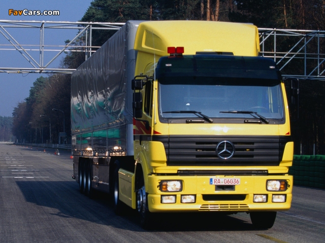 Images of Mercedes-Benz SK 1838S 1994–2000 (640 x 480)