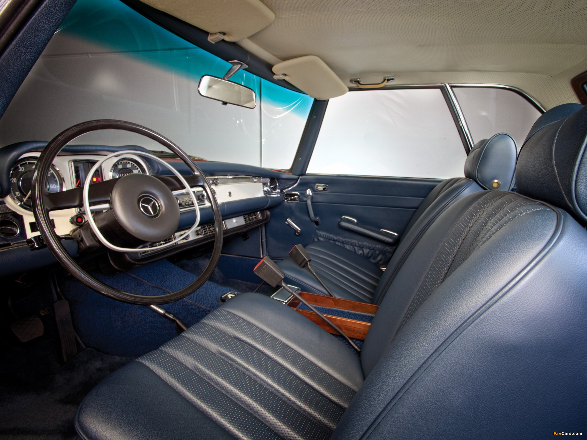 Images of Mercedes-Benz 280 SL US-spec (W113) 1967–71 (2048 x 1536)