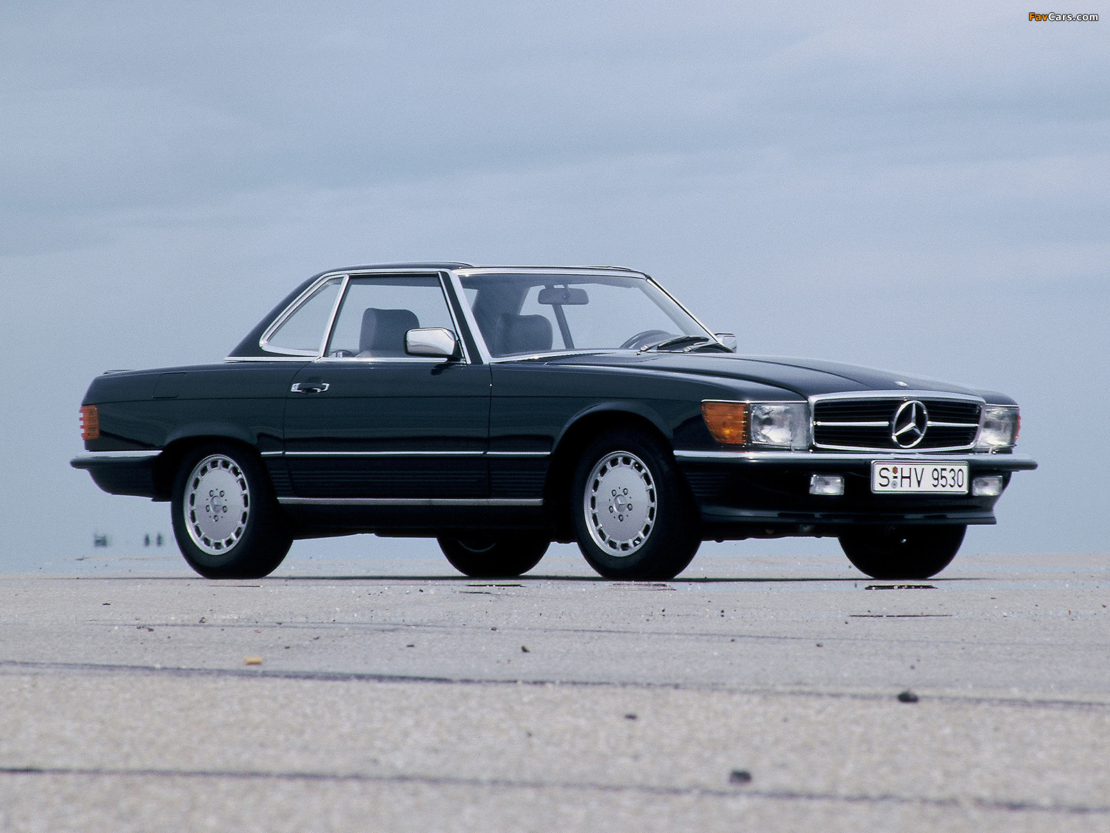 Images of Mercedes-Benz 500 SL (R107) 1980–85 (1600 x 1200)