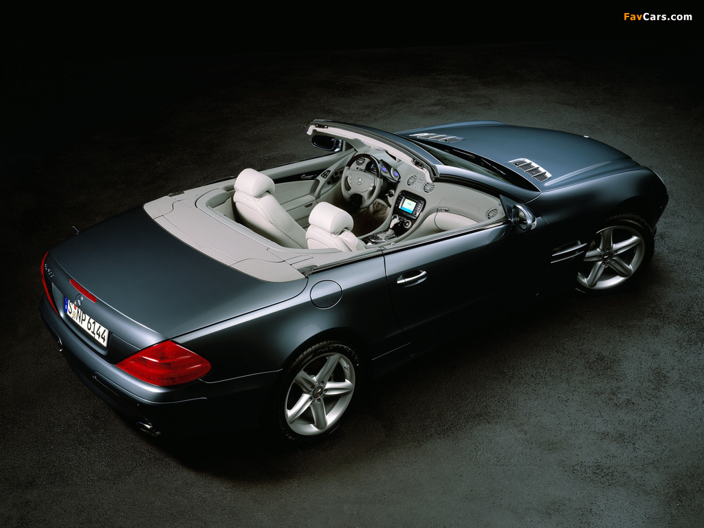 Images of Mercedes-Benz SL 500 (R230) 2001–05 (1024 x 768)