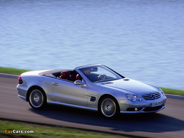 Images of Mercedes-Benz SL 55 AMG (R230) 2001–08 (640 x 480)