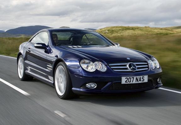 Images of Mercedes-Benz SL 500 Sports Package UK-spec (R230) 2005–08