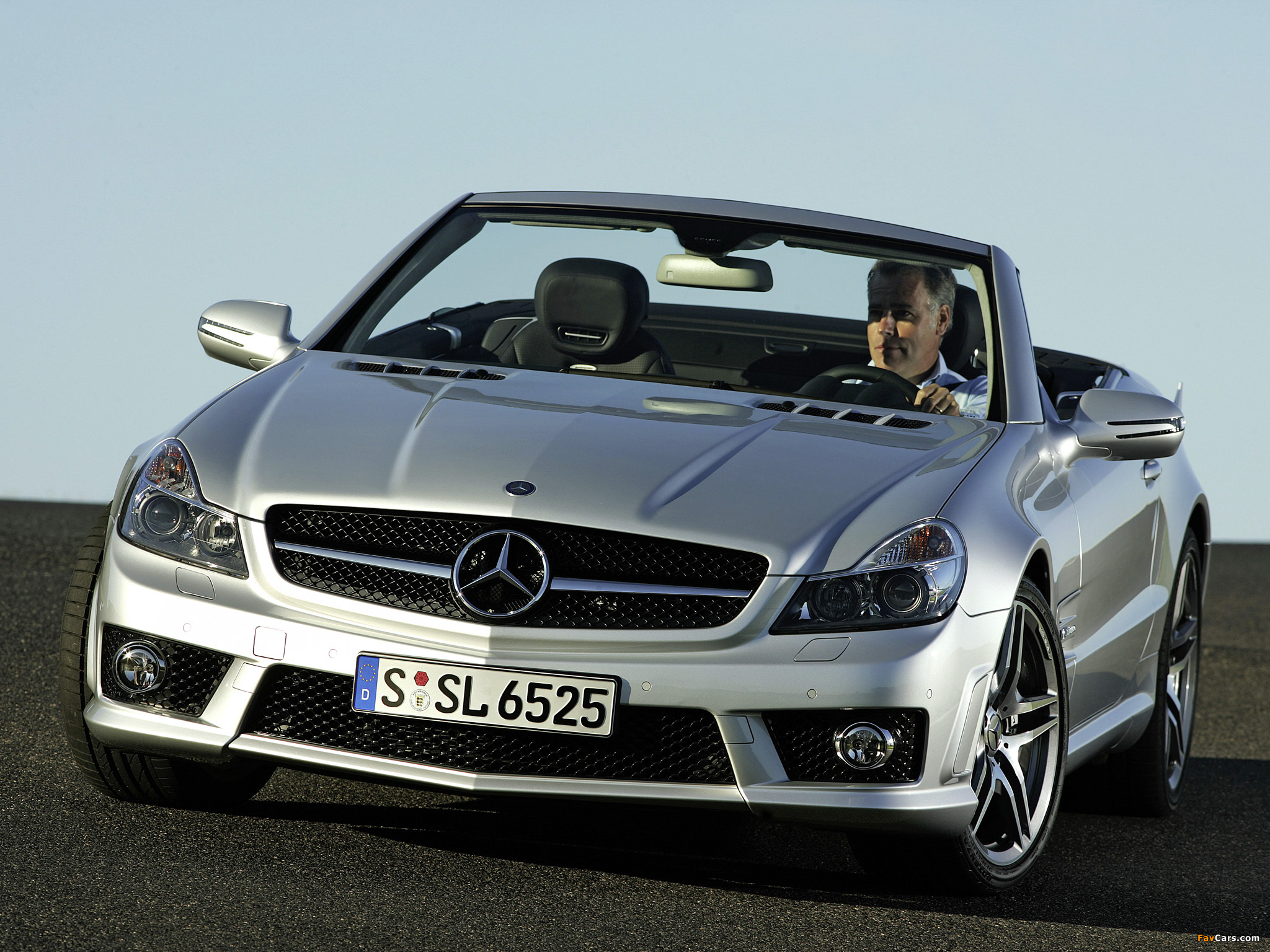 Images of Mercedes-Benz SL 65 AMG (R230) 2008–11 (2048 x 1536)