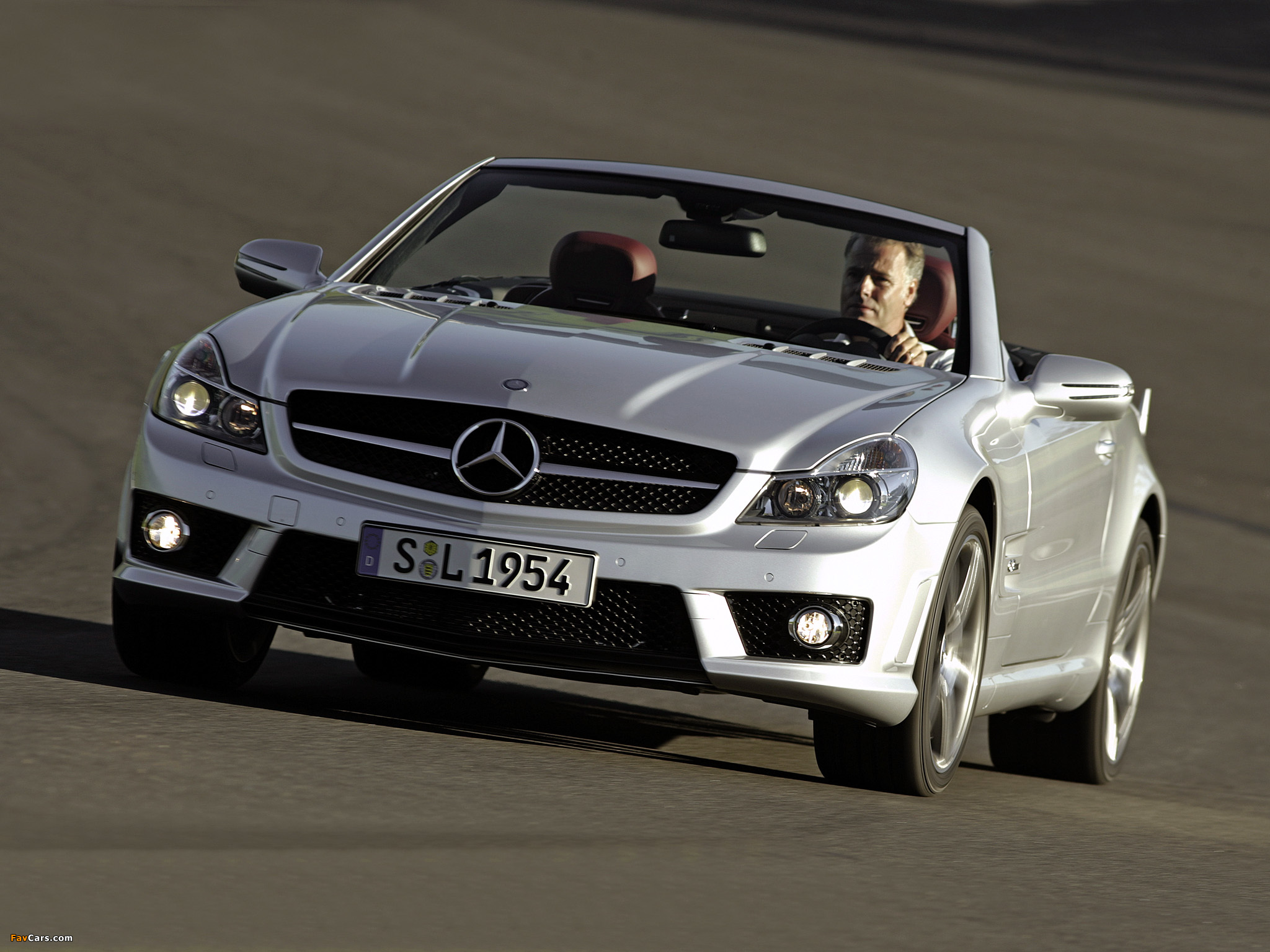 Images of Mercedes-Benz SL 63 AMG (R230) 2008–11 (2048 x 1536)