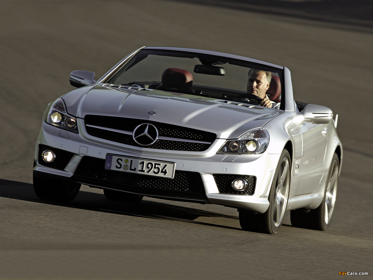 Images of Mercedes-Benz SL 63 AMG (R230) 2008–11 (1280 x 960)