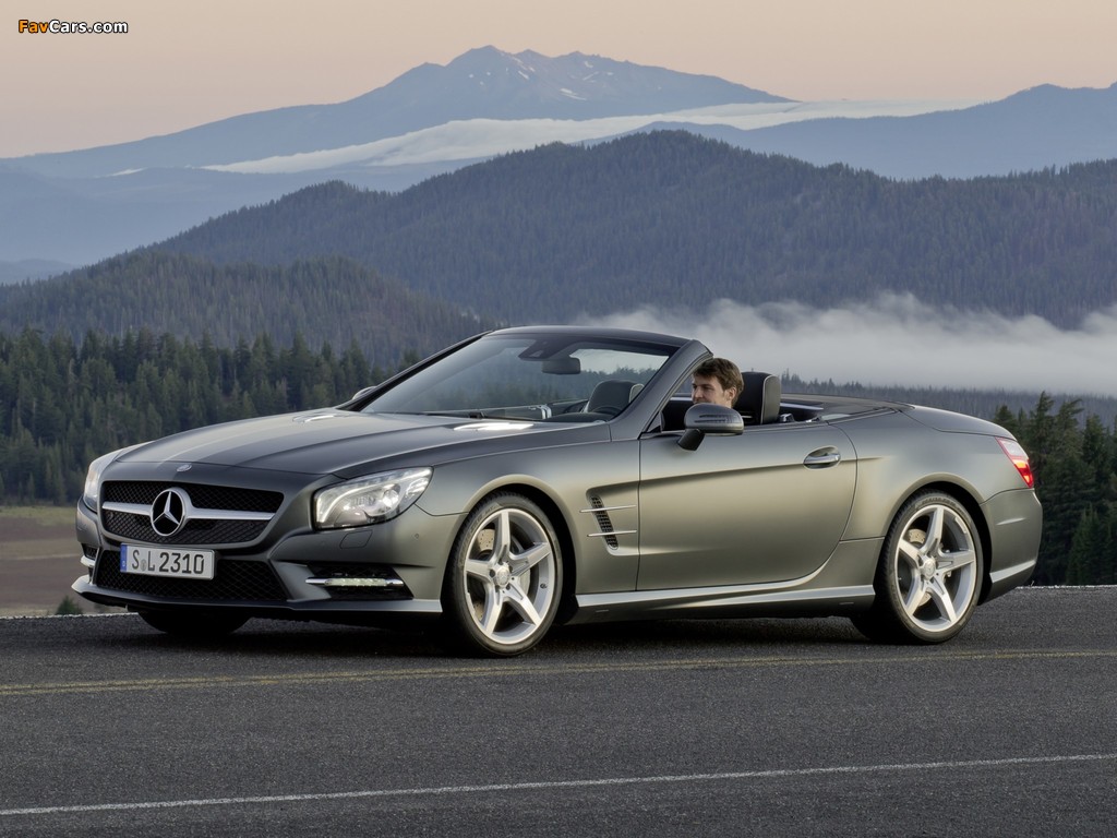 Images of Mercedes-Benz SL 500 AMG Sports Package (R231) 2012 (1024 x 768)