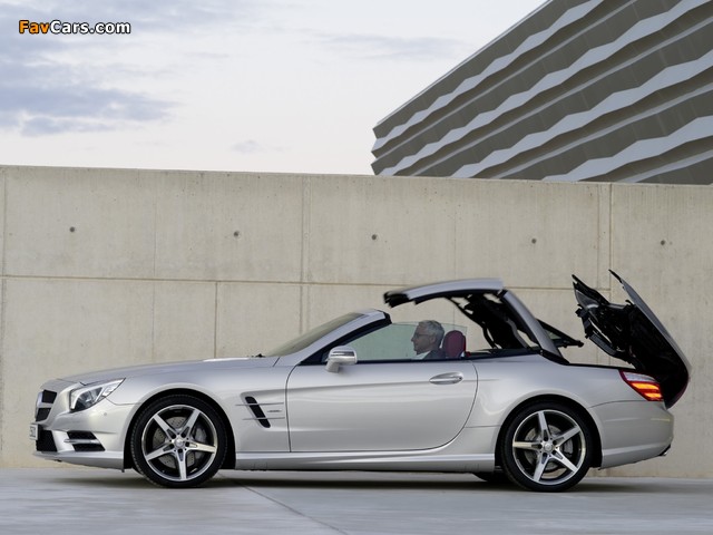 Images of Mercedes-Benz SL 350 AMG Sports Package Edition 1 (R231) 2012 (640 x 480)