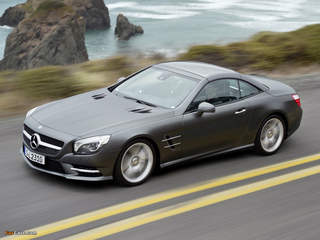 Images of Mercedes-Benz SL 500 AMG Sports Package (R231) 2012 (1024 x 768)