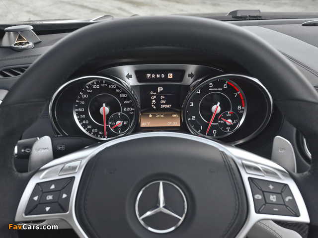 Images of Mercedes-Benz SL 65 AMG US-spec (R231) 2012 (640 x 480)