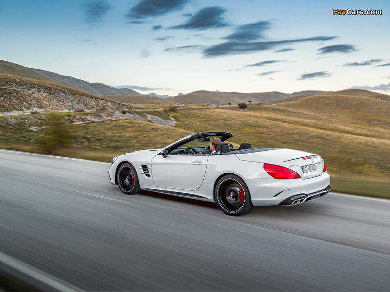Images of Mercedes-Benz AMG SL 63 (R231) 2015 (800 x 600)