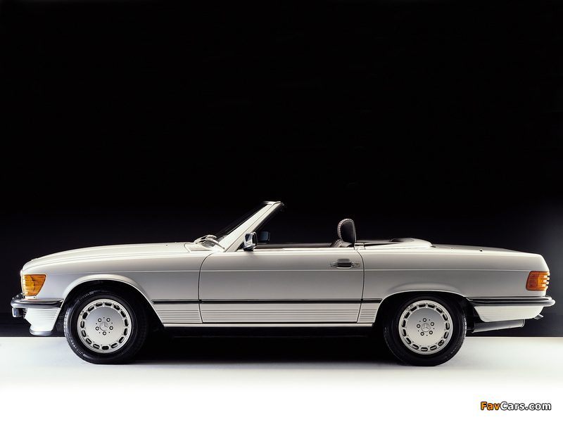 Mercedes-Benz SL-Klasse (R107) 1971–89 photos (800 x 600)