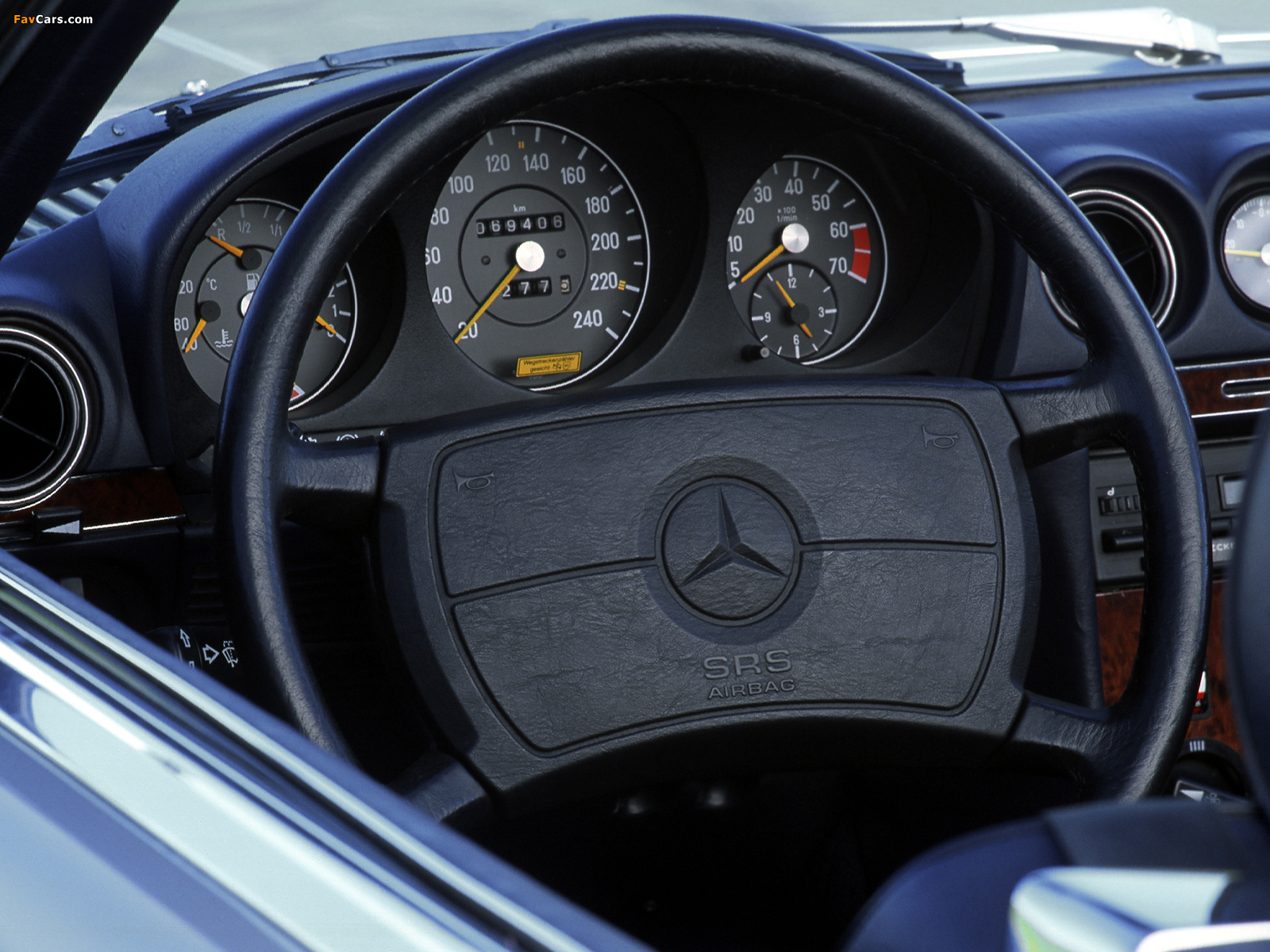 Mercedes-Benz SL-Klasse (R107) 1971–89 pictures (1600 x 1200)