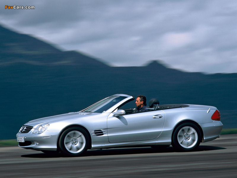 Mercedes-Benz SL 350 (R230) 2001–05 pictures (800 x 600)