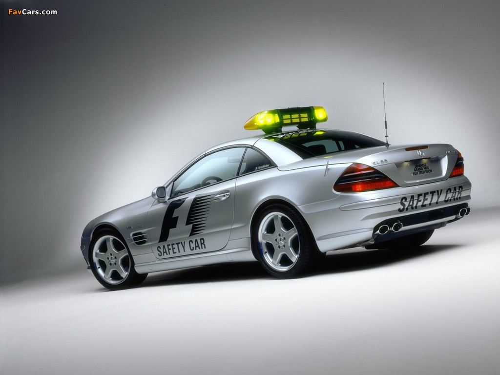 Mercedes-Benz SL 55 AMG F1 Safety Car (R230) 2002 photos (1024 x 768)