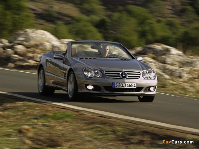 Mercedes-Benz SL 500 (R230) 2005–08 photos (640 x 480)