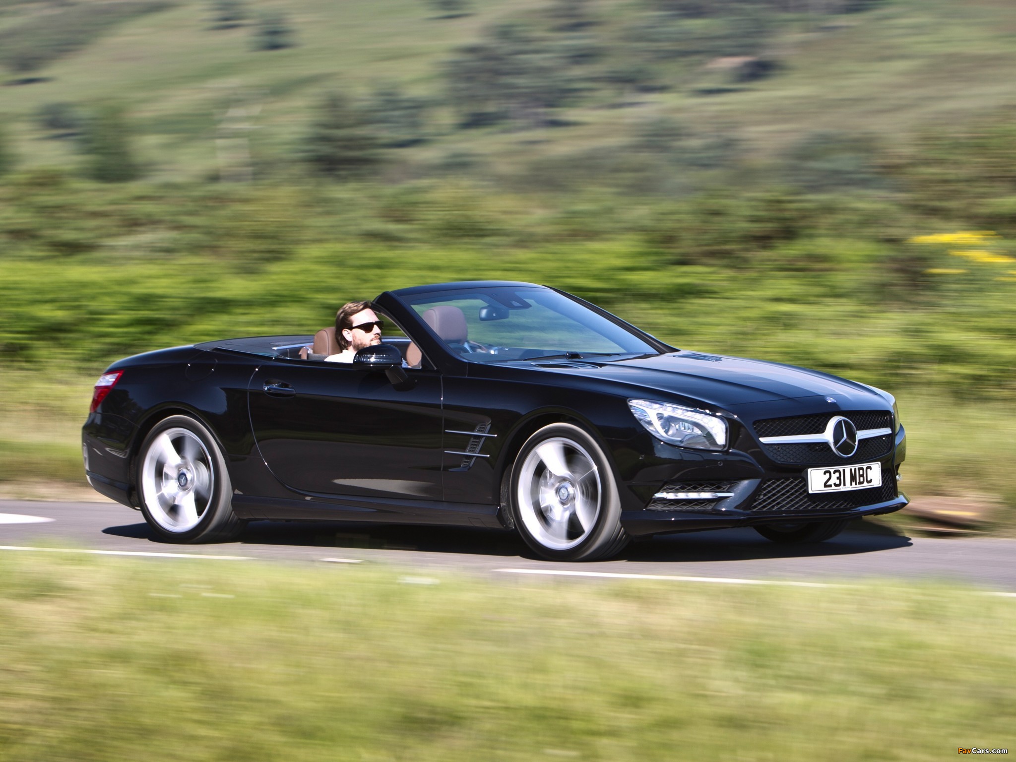 Mercedes-Benz SL 500 AMG Sports Package UK-spec (R231) 2012 images (2048 x 1536)