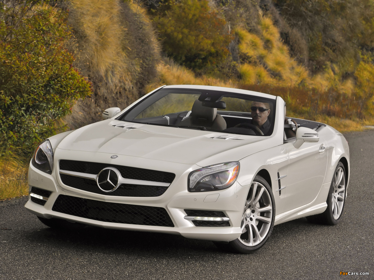 Mercedes-Benz SL 550 AMG Sports Package (R231) 2012 photos (1280 x 960)