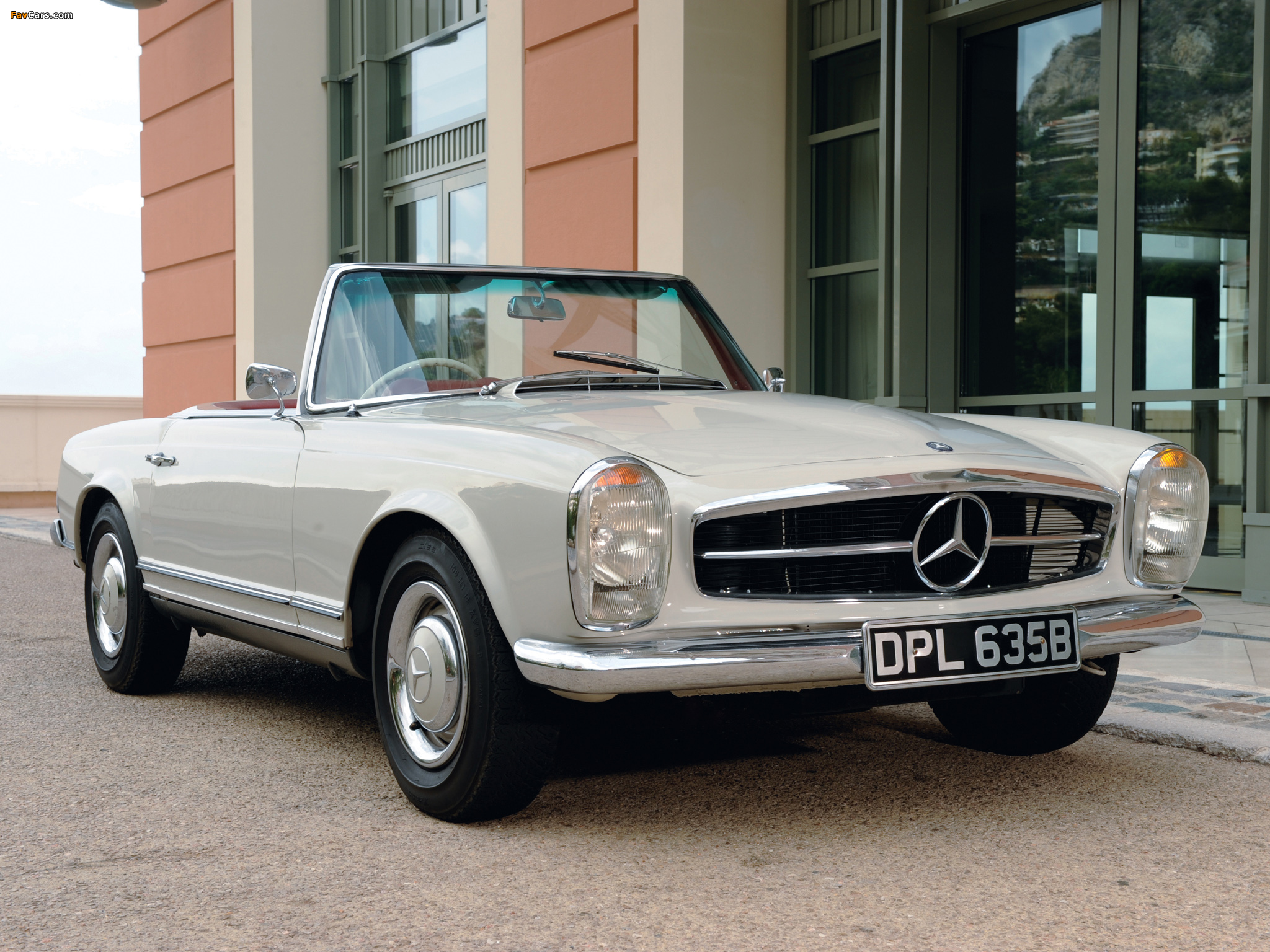 Photos of Mercedes-Benz 230 SL (W113) 1963–67 (2048 x 1536)