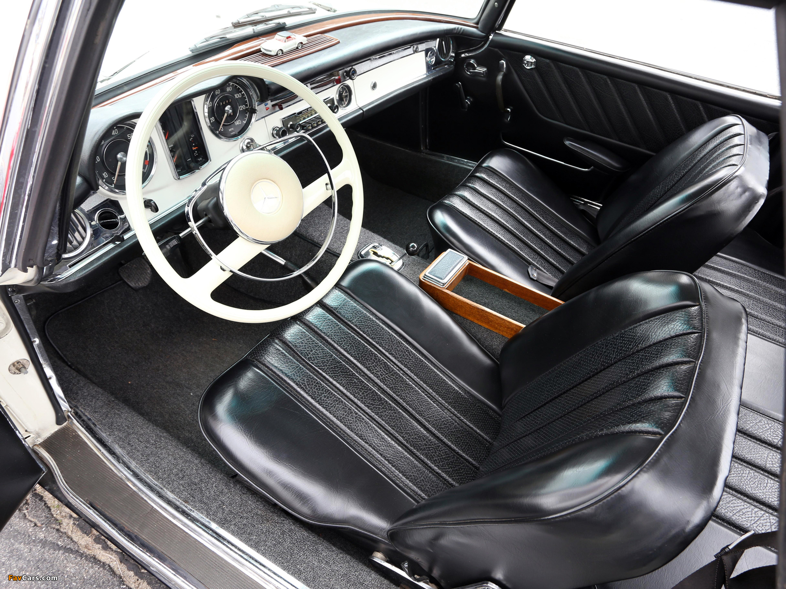 Photos of Mercedes-Benz 230 SL US-spec (W113) 1963–67 (1600 x 1200)