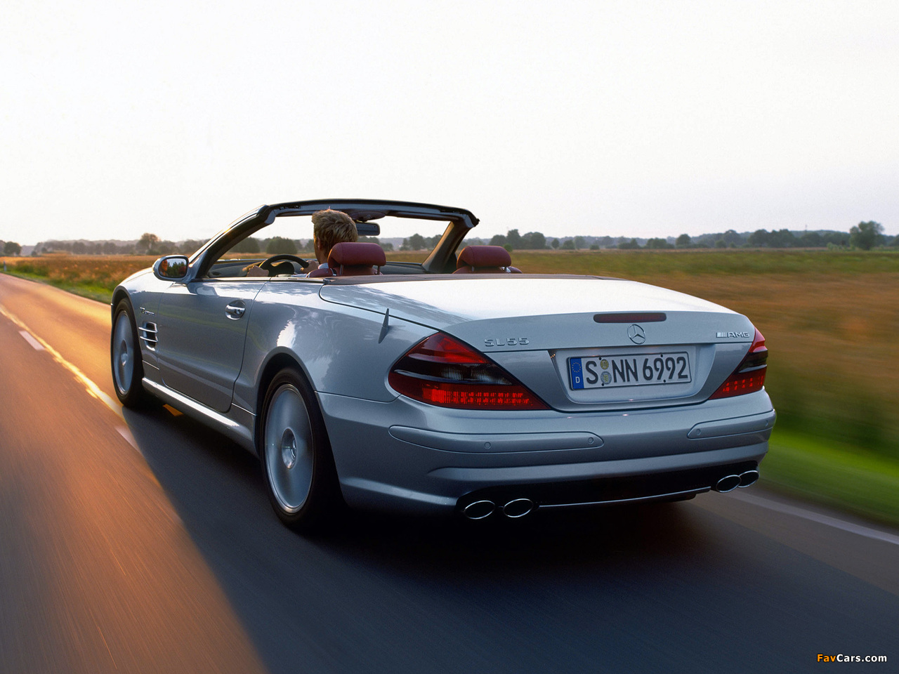 Photos of Mercedes-Benz SL 55 AMG (R230) 2001–08 (1280 x 960)