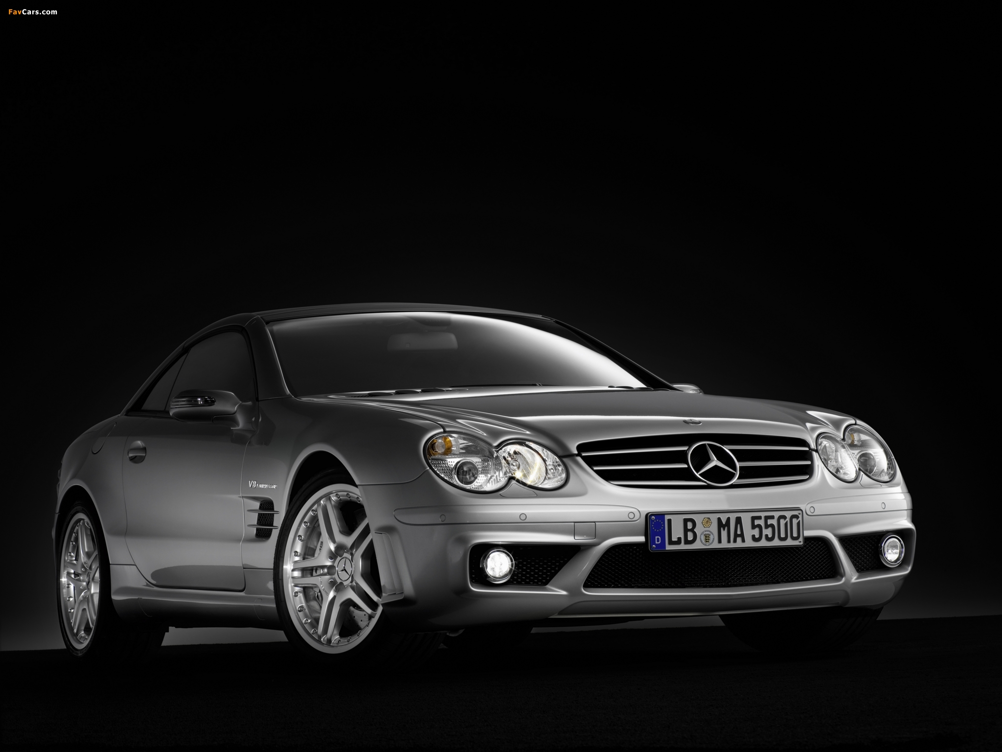 Photos of Mercedes-Benz SL 55 AMG Performance Package (R230) 2002–08 (2048 x 1536)